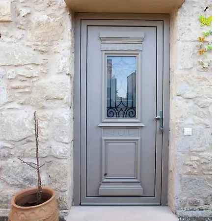 Guest house Old Stone House *